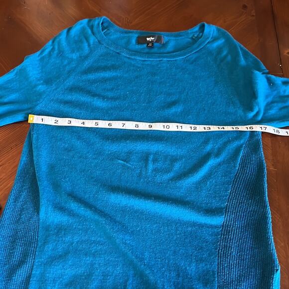 Mossimo Teal Blue Tunic Sweater with Lace Trim Woman Size Medium Lightweight - Picture 8 of 9